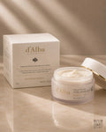 Zdjęcie wygenerowane przy użyciu AI · d'Alba White Truffle Double Serum & Cream