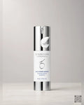 Zdjęcie wygenerowane przy użyciu AI · ZO Skin Health Serum o silnym działaniu antyoksydacyjnym 30 ml