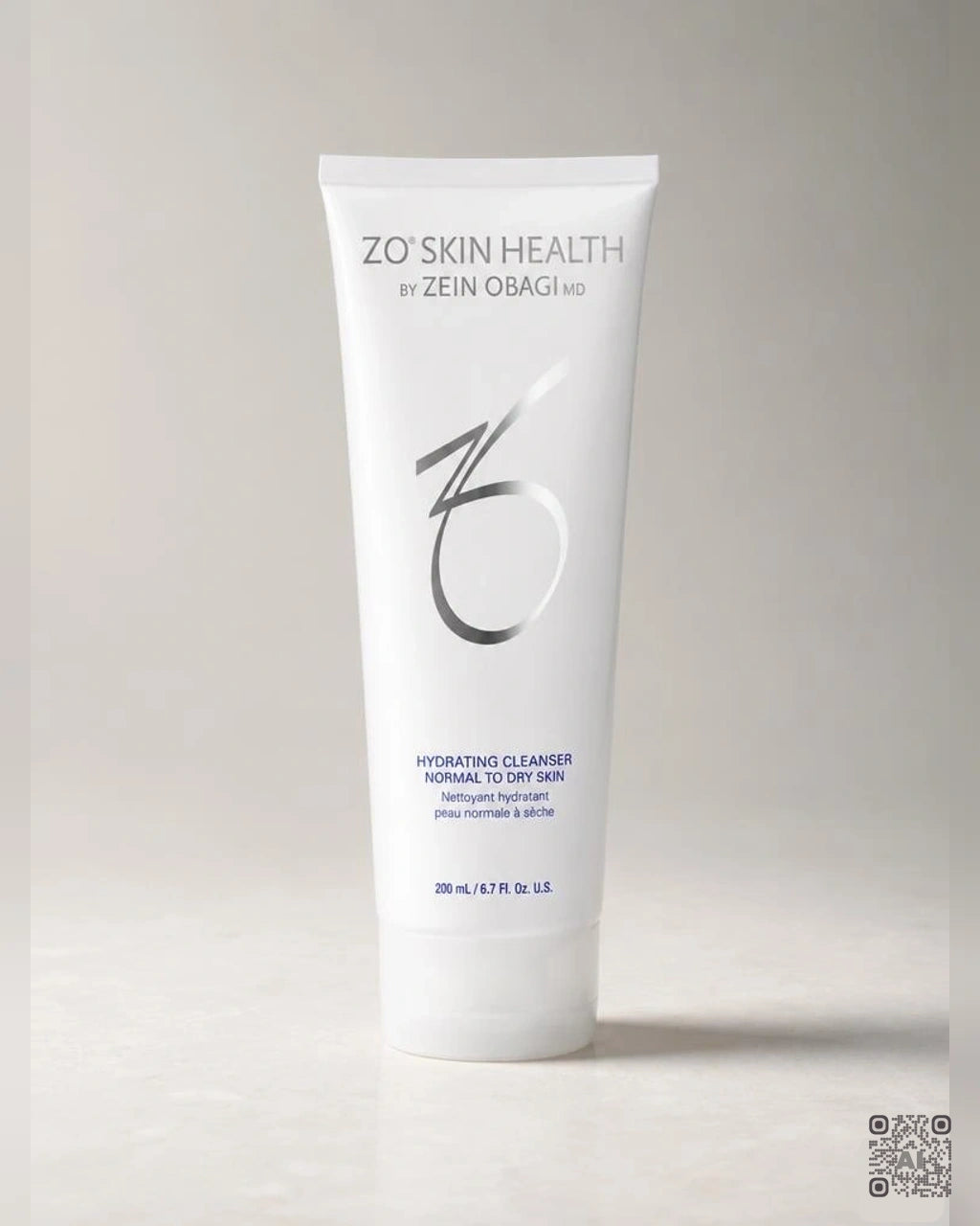 Zdjęcie wygenerowane przy użyciu AI · ZO Skin Health Nawilżający preparat oczyszczający dla skóry normalnej i suchej 200 ml