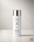 Zdjęcie wygenerowane przy użyciu AI · ZO Skin Health Kojący tonik równoważący pH skóry 50 ml