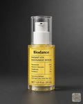 Zdjęcie wygenerowane przy użyciu AI · Biodance serum rozświetlające z niacynamidem