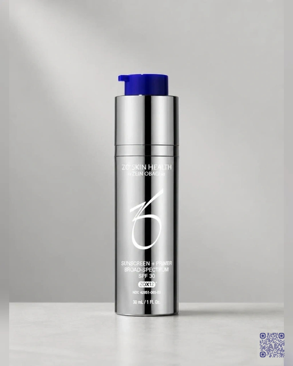 Zdjęcie wygenerowane przy użyciu AI · ZO Skin Health Krem z filtrem o szerokim spektrum ochrony SPF 30 + Baza pod podkład 30 ml