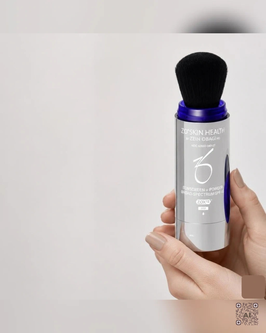 Zdjęcie wygenerowane przy użyciu AI · ZO Skin Health Puder mineralny z filtrem o szerokim spektrum ochrony SPF 30 3 g (2)