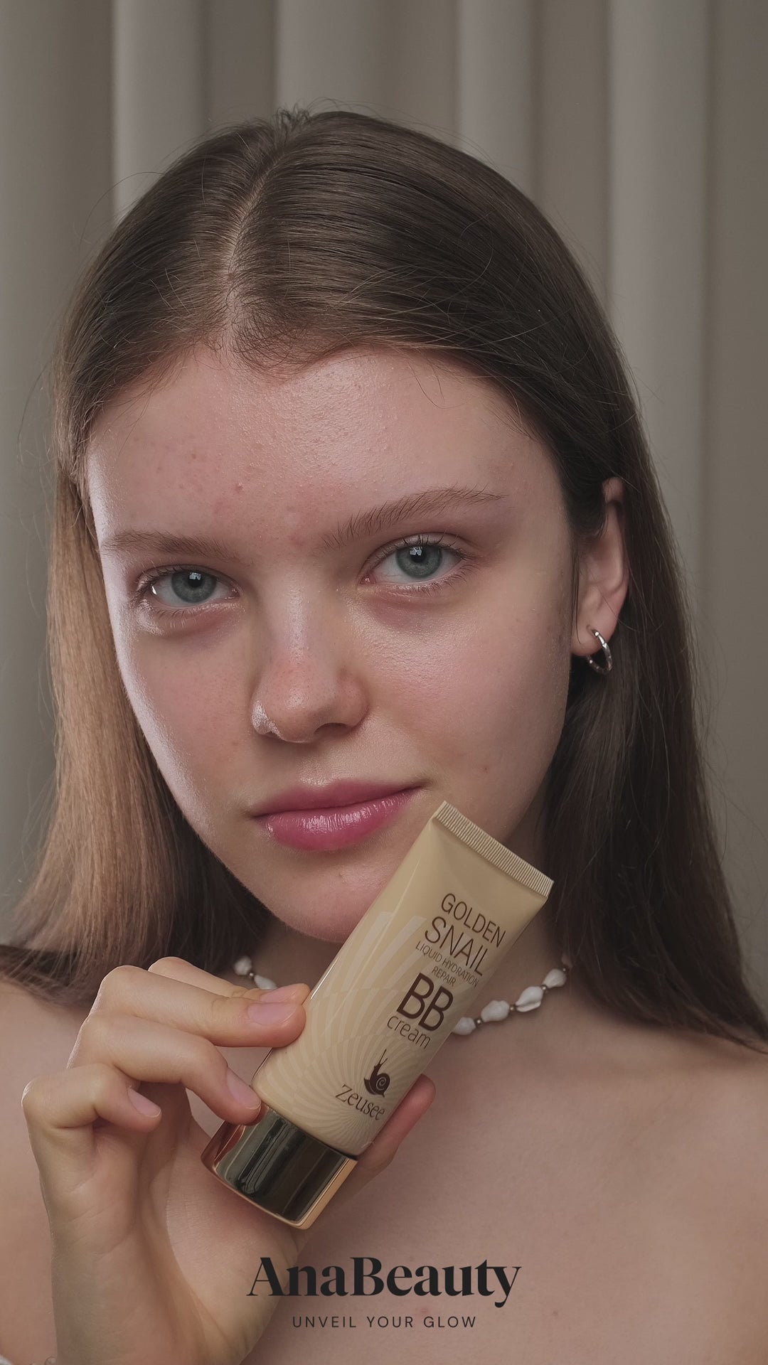 Załaduj wideo: Golden Snail BB Cream - Ivory 00