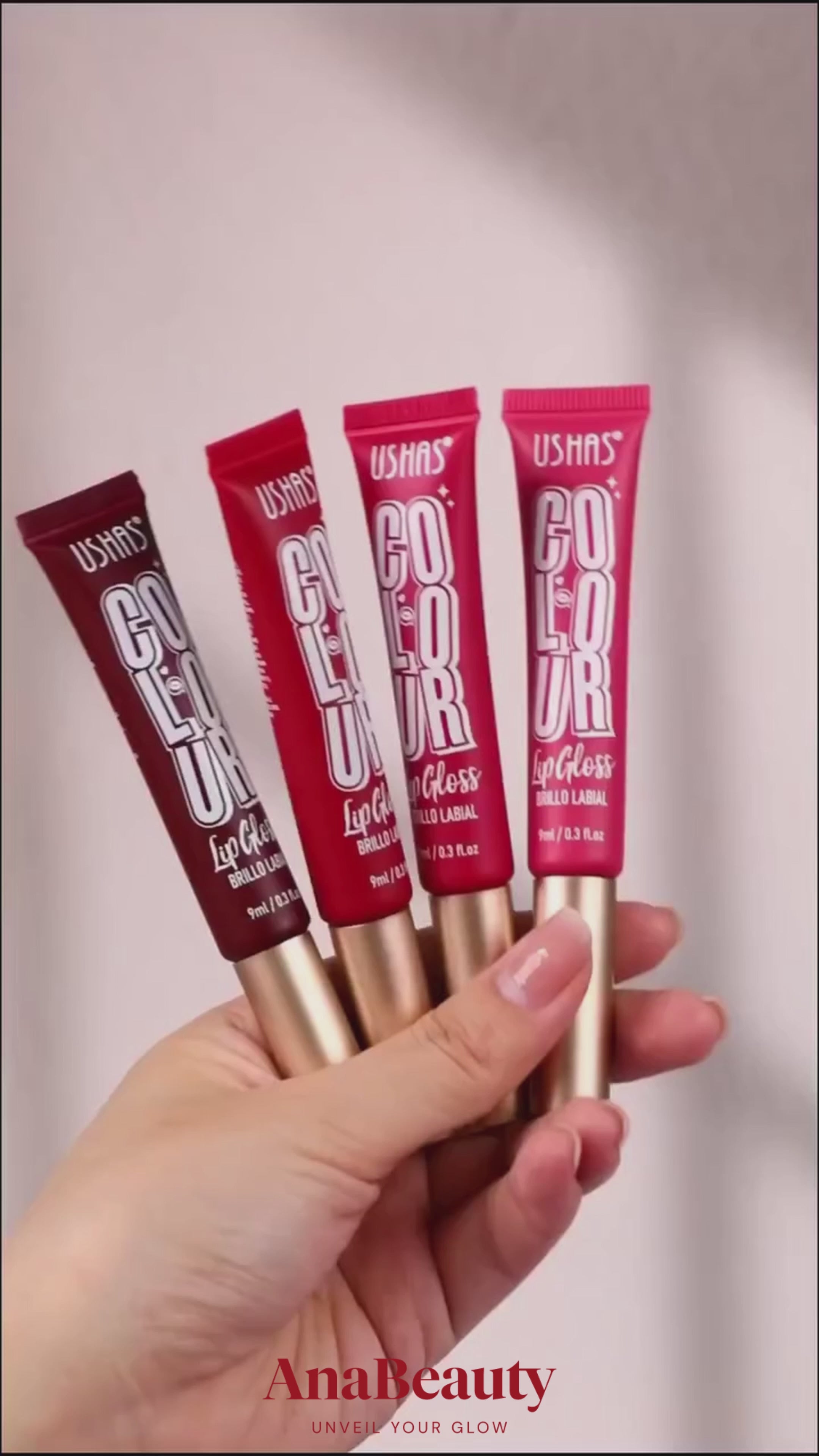 Załaduj wideo: Glazing Lip Gloss – Lśniący Błyszczyk [06 Pink Nude]